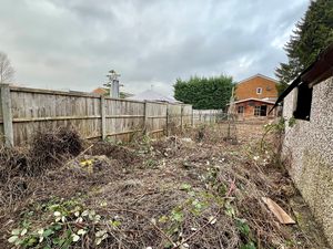 Photo 14- click for photo gallery